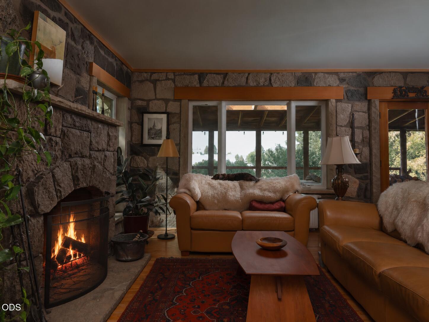 61859 Dobbin Road Bend, OR 97702 - Photo 15 of 45 Gallery Image 15