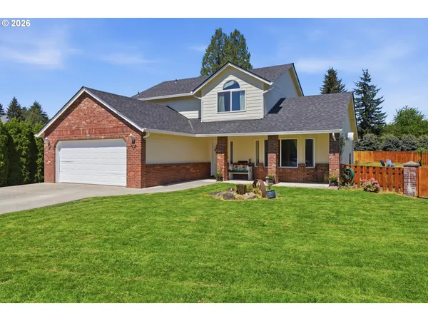 $524,900 | 406 East Valley Street, Yacolt, WA 98675