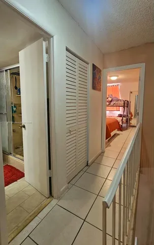 $2,300 | 1145 West 42nd Street, Unit 26, Hialeah, FL 33012
