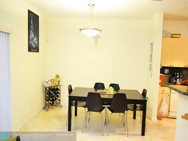 2883 Southwest 129th Terrace Miramar, FL 33027 - Photo 7 of 15 Exterior Front