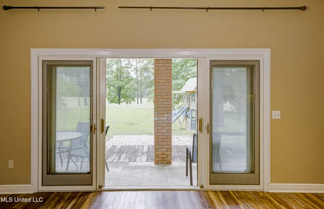 $3,250 | 3099 East Fairway Drive, Brandon, MS 39047