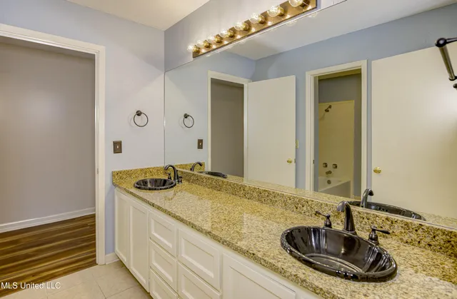 $3,250 | 3099 East Fairway Drive, Brandon, MS 39047