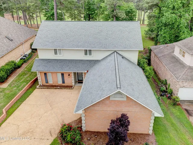 $3,250 | 3099 East Fairway Drive, Brandon, MS 39047