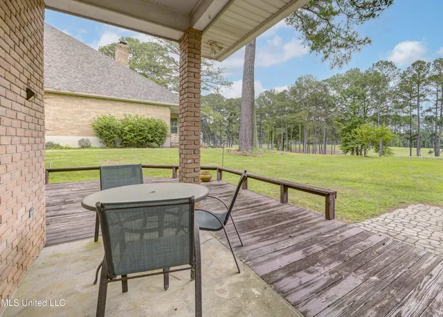 $3,250 | 3099 East Fairway Drive, Brandon, MS 39047