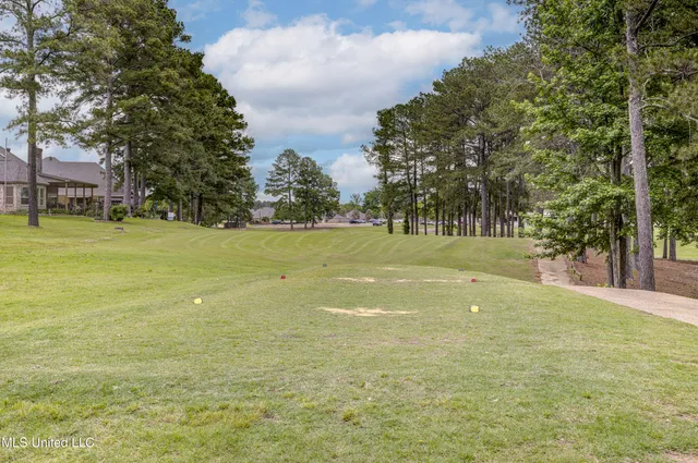 $3,250 | 3099 East Fairway Drive, Brandon, MS 39047