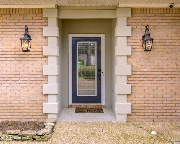 $3,250 | 3099 East Fairway Drive, Brandon, MS 39047