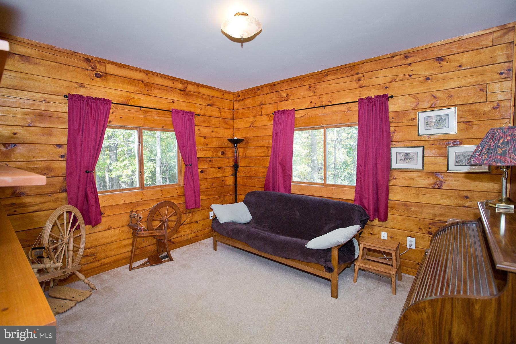 2704 Lookout Road Haymarket, VA 20169 - Photo 13 of 30 Main floor bedroom/den