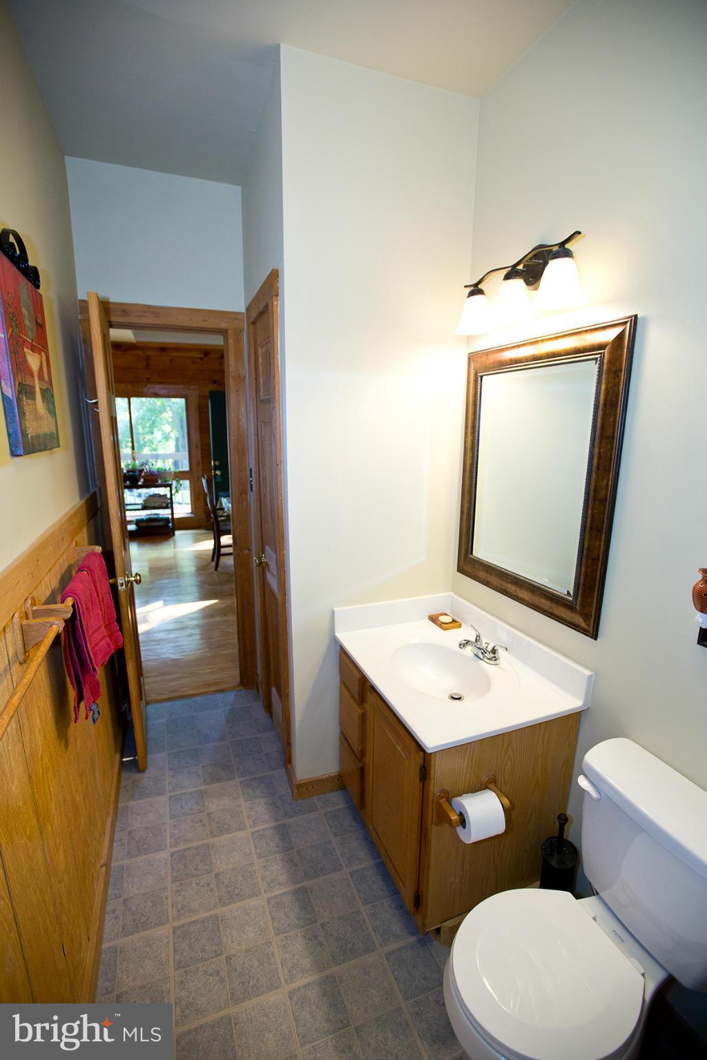 2704 Lookout Road Haymarket, VA 20169 - Photo 16 of 30 Bath
