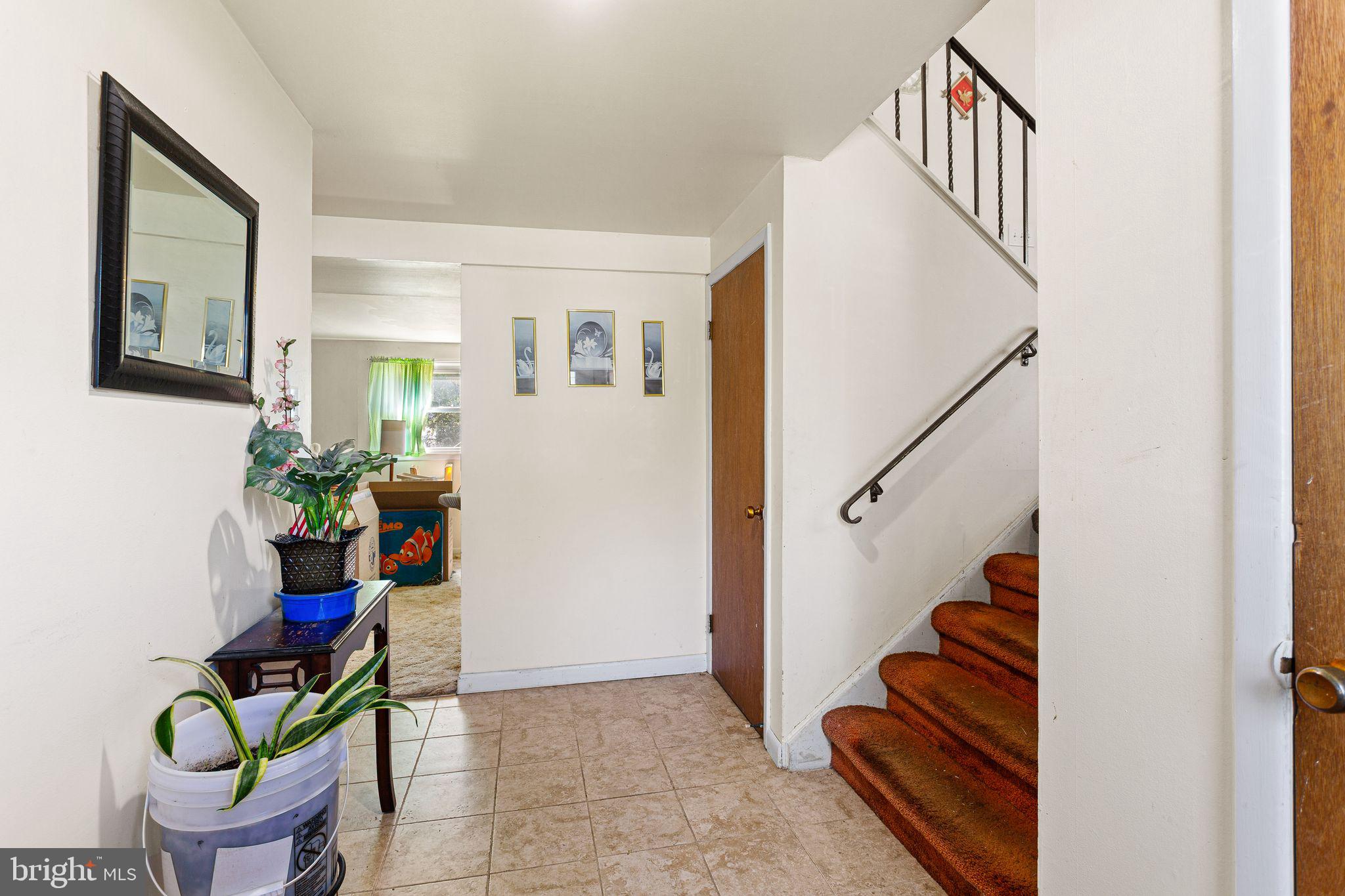 413 Howard Road Cherry Hill, NJ 08034 - Photo 3 of 36 Gallery Image 3