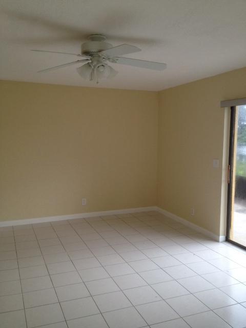 3830 Davis Road Palm Springs, FL 33461 - Photo 13 of 14 livrm