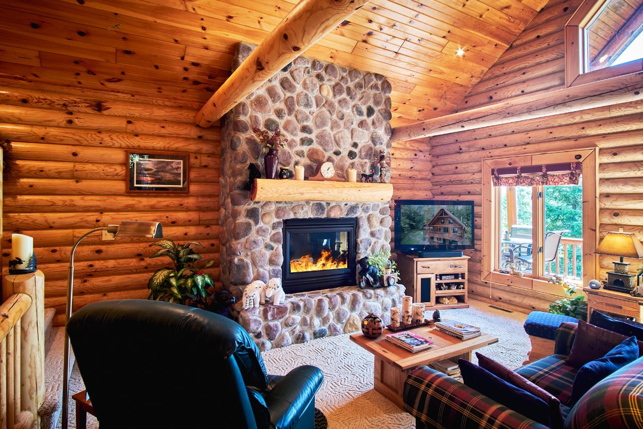 8024 Frontier Road Presque Isle, WI 54557 - Photo 7 of 48 Gallery Image 7