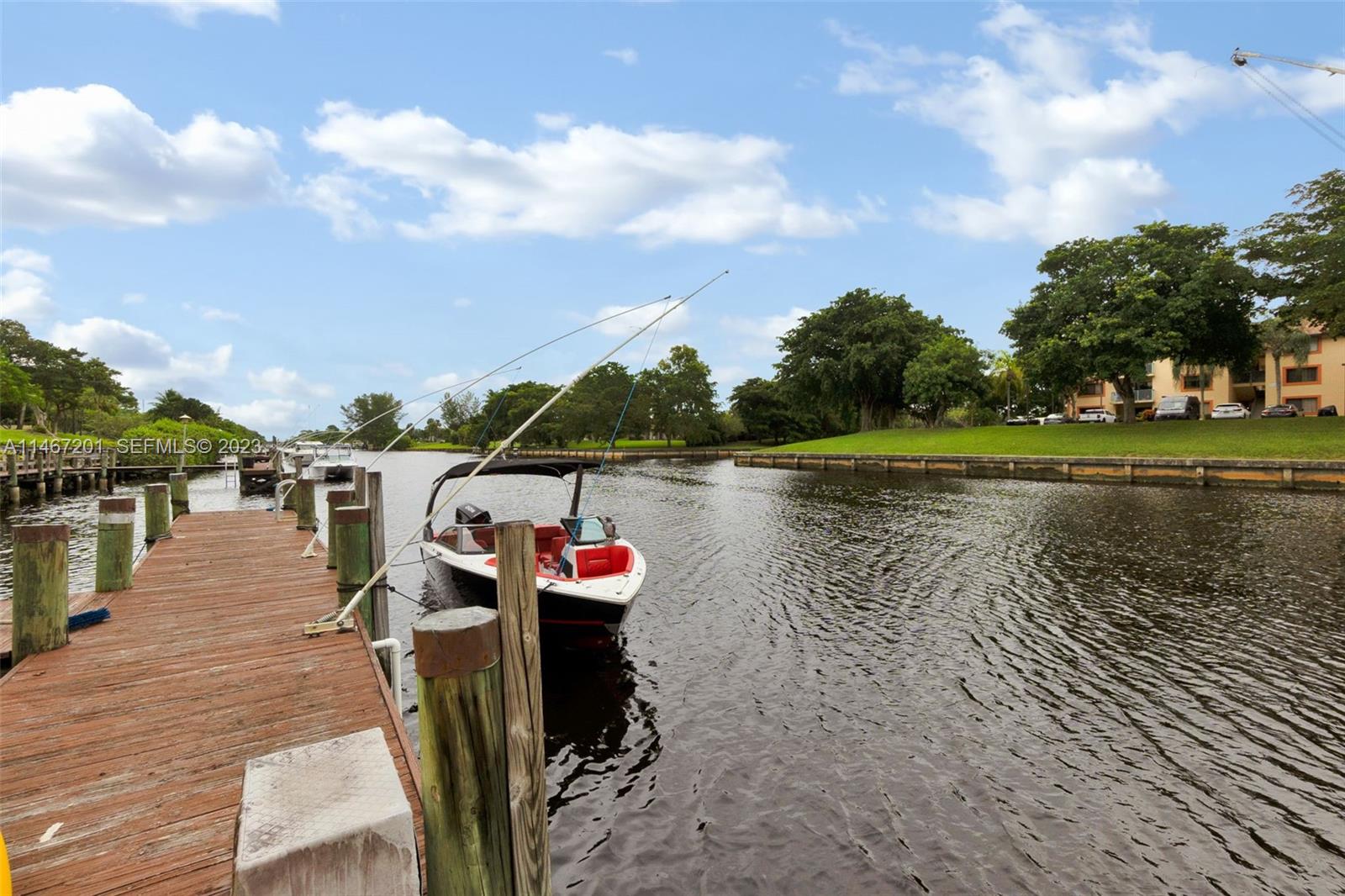 23348 Water Circle Boca Raton, FL 33486 - Photo 29 of 37 Gallery Image 29