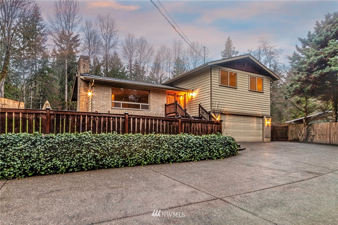 13631 196th Avenue Southeast Renton, WA 98059 - Photo 1 of 17