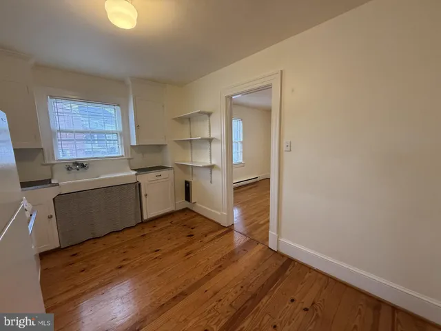 $1,100 | 515 Pitt Street, Unit 3, Fredericksburg, VA 22401