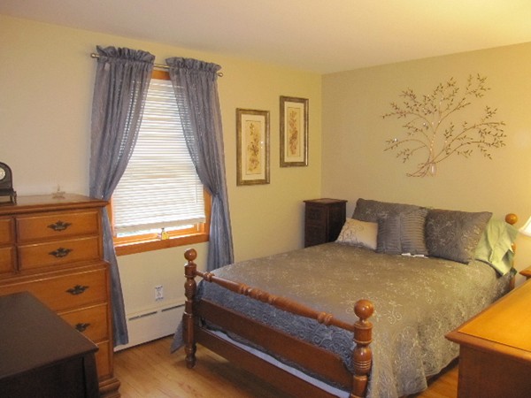 1347 New Boston Road Fall River, MA 02720 - Photo 13 of 22 Gallery Image 13