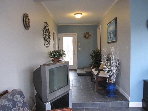 1347 New Boston Road Fall River, MA 02720 - Photo 8 of 22 Gallery Image 8