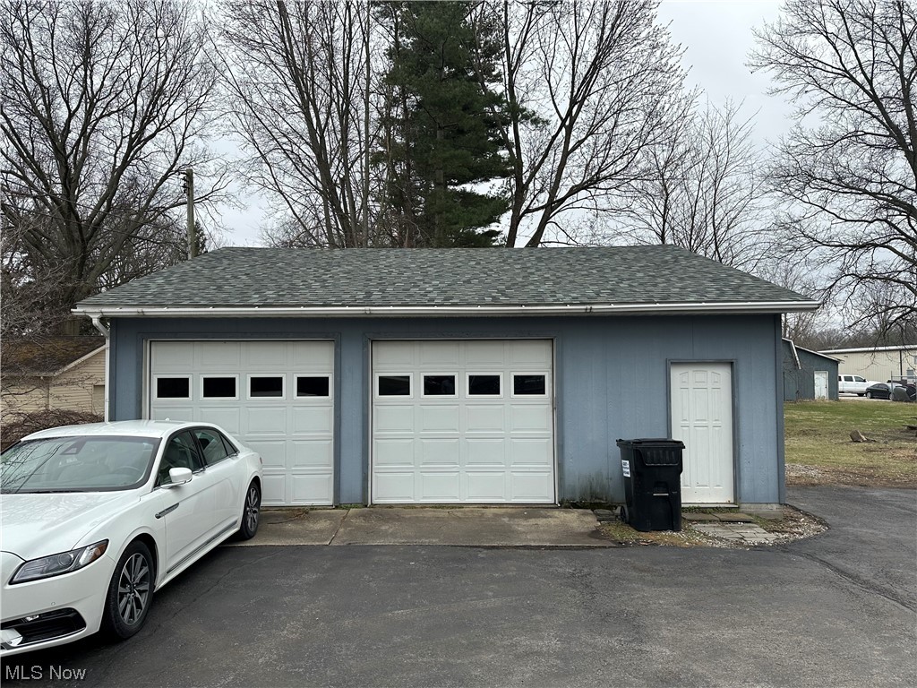 37723 Center Ridge Road North Ridgeville, OH 44039 - Photo 23 of 24