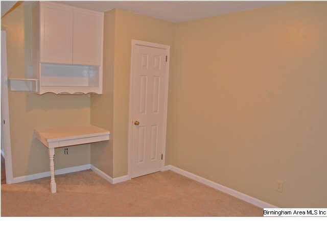 6207 Manchester Circle Pelham, AL 35124 - Photo 8 of 23