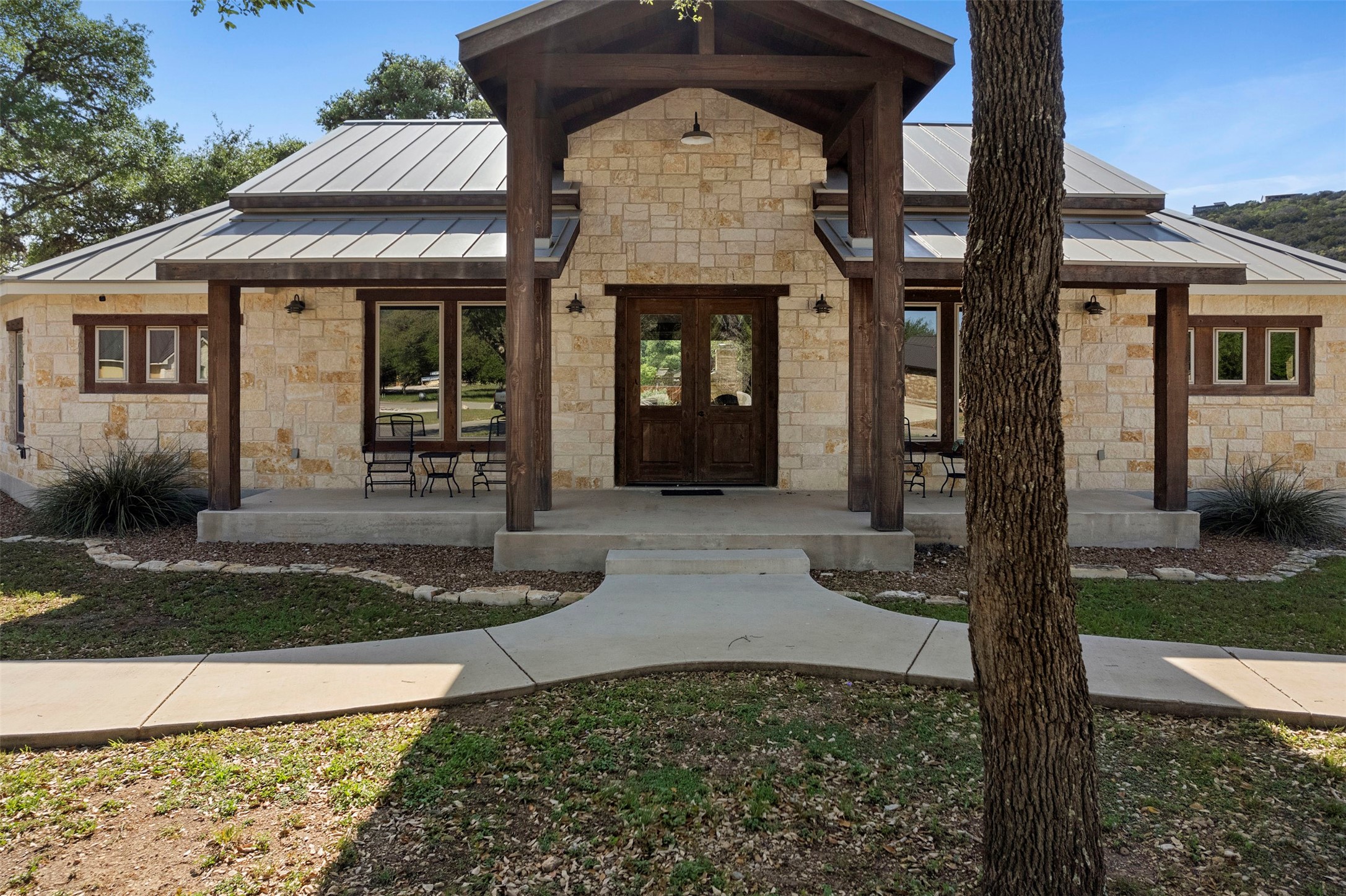 11 Stepping Stone Lane Concan, TX 78838 - Photo 3 of 47