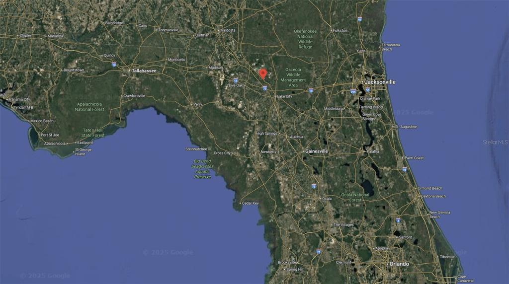 2 Highway 41 Sarasota, FL 34236 - Photo 7 of 10 a view of a yard