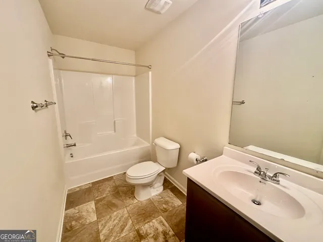 $245,000 | 104 Sourwood Lane, Warner Robins, GA 31093