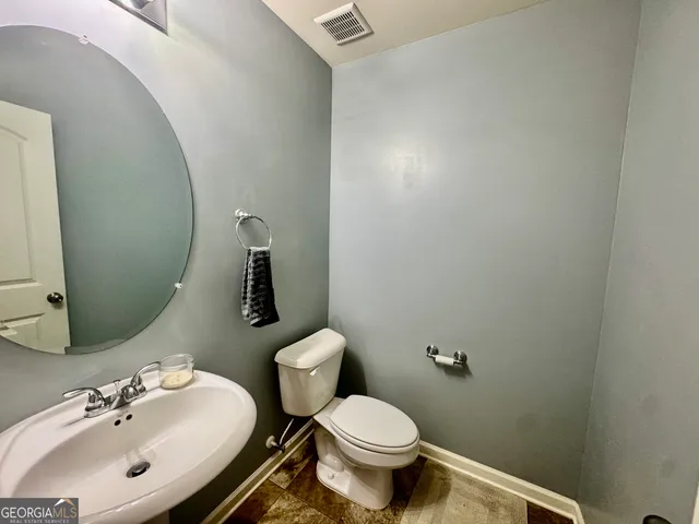 $245,000 | 104 Sourwood Lane, Warner Robins, GA 31093