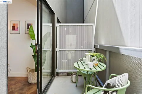 $508,000 | 6501 San Pablo Avenue, Unit 208, Oakland, CA 94608