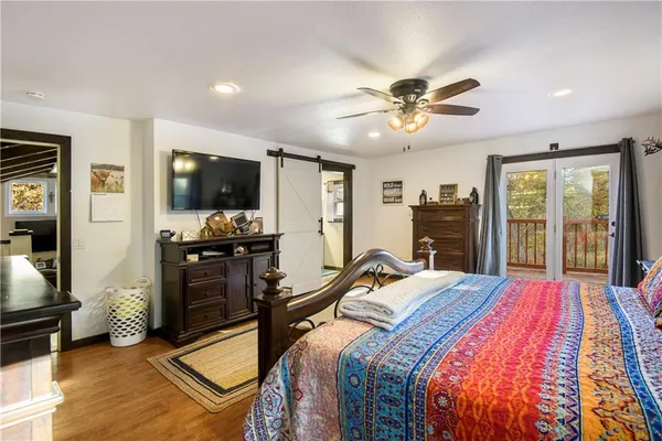 $399,777 | 615 Lake Viking Terrace, Gallatin, MO 64640