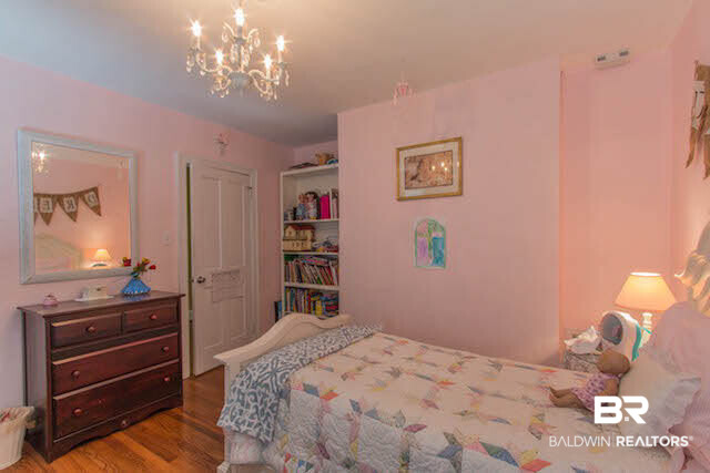 23 Benedict Place Mobile, AL 36606 - Photo 16 of 23 Guest Bedroom 3