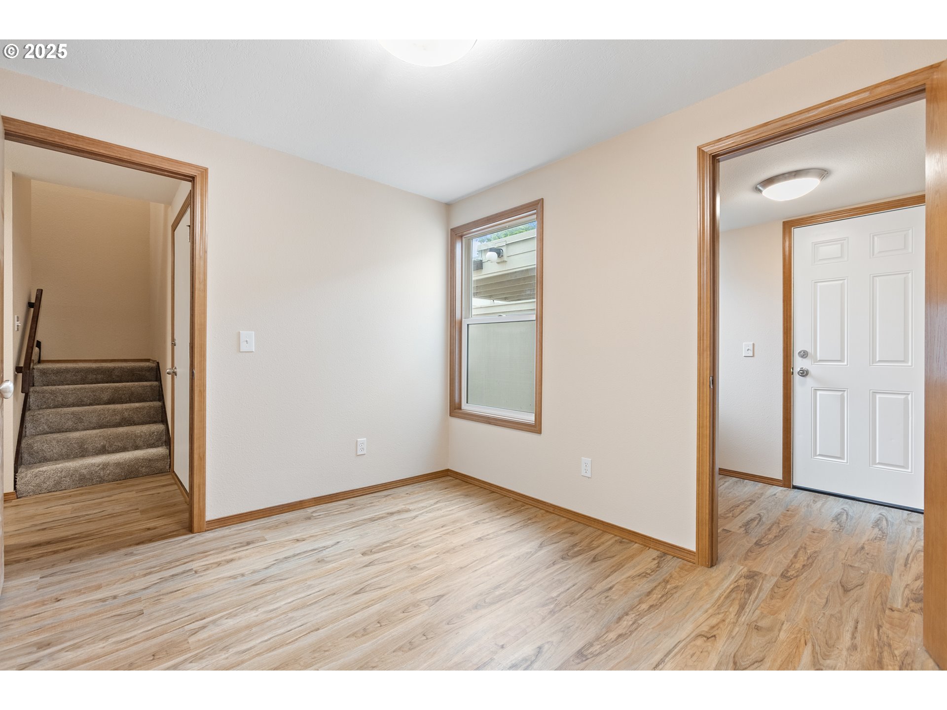 251 Northeast Village Squire Avenue, Unit 15 Gresham, OR 97030 - Photo 19 of 39