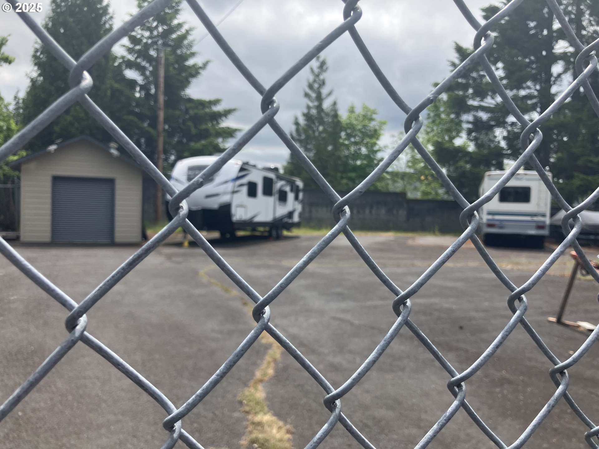 251 Northeast Village Squire Avenue, Unit 15 Gresham, OR 97030 - Photo 39 of 39