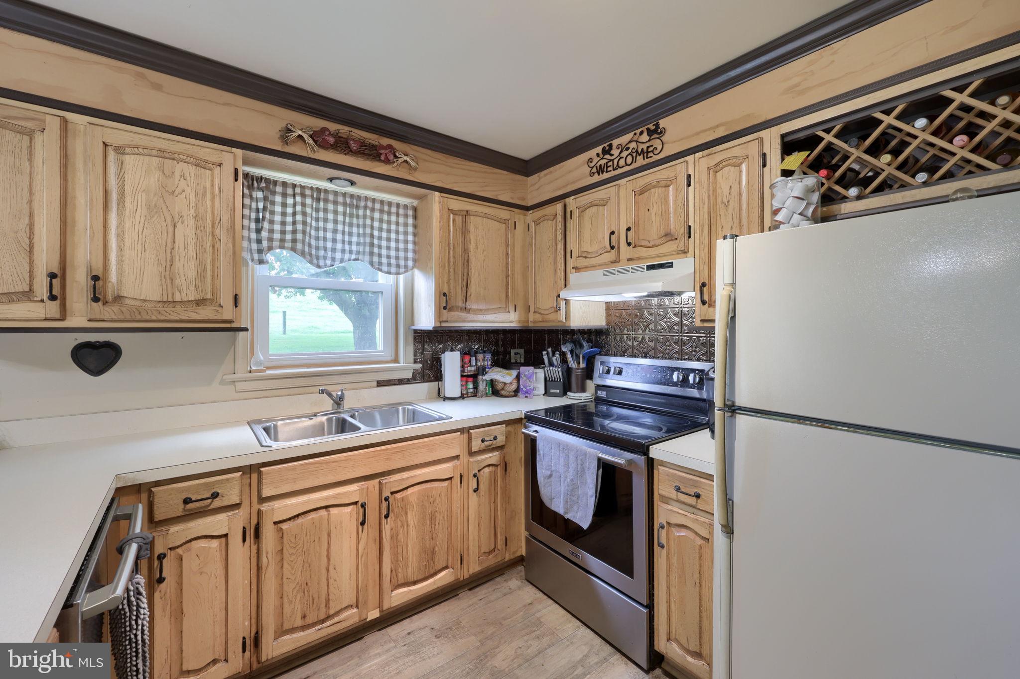 1920 Rockvale Road Lancaster, PA 17602 - Photo 19 of 39 Gallery Image 19