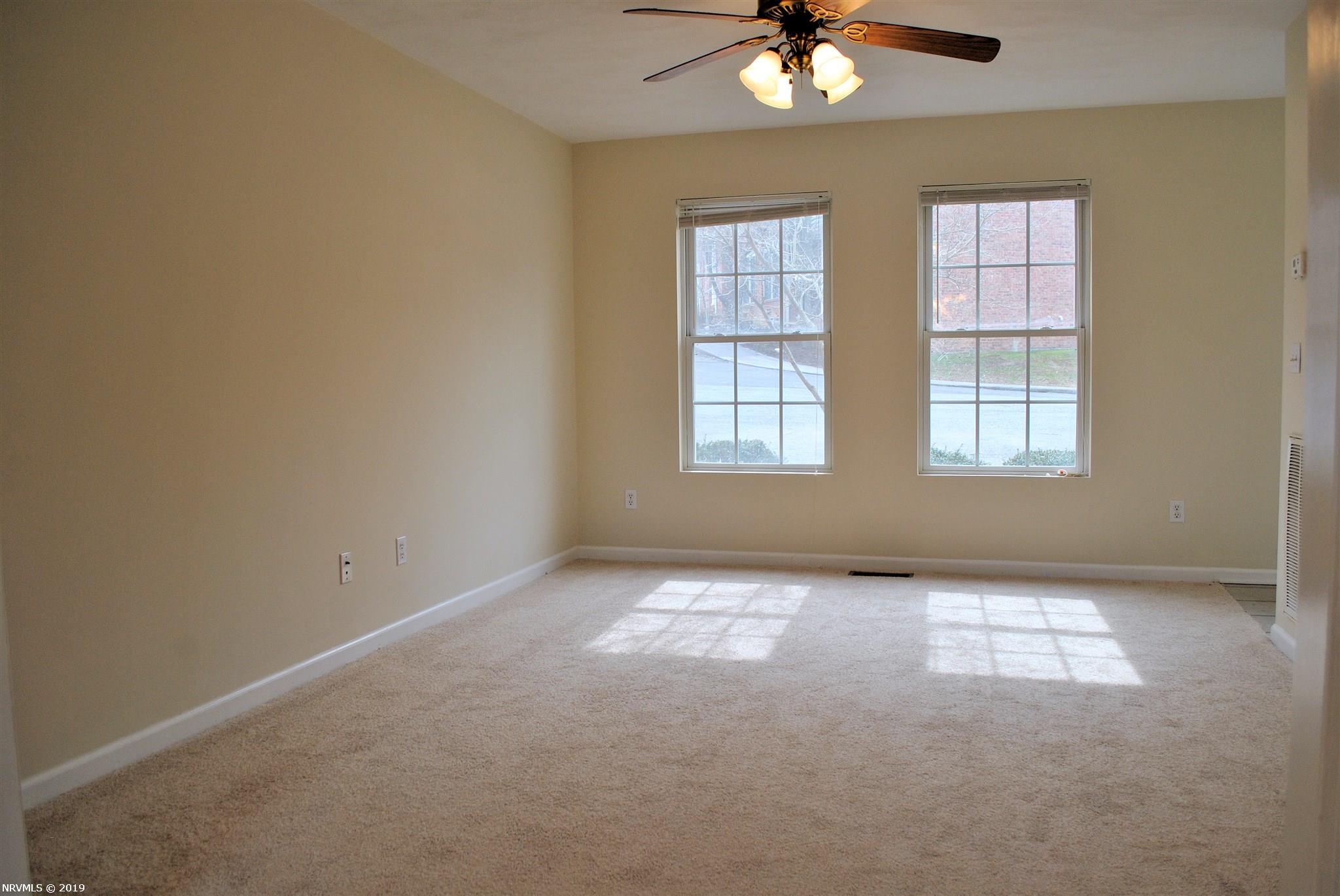 760 Republic Road Christiansburg, VA 24073 - Photo 5 of 30 Gallery Image 5