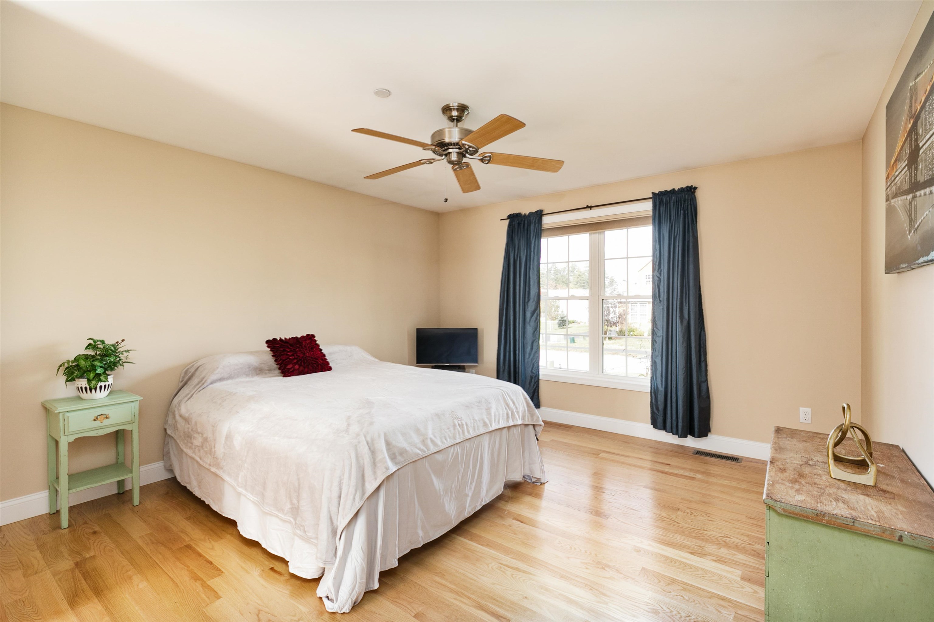 29 Violet Way Loudon, NH 03307 - Photo 23 of 40 Gallery Image 23