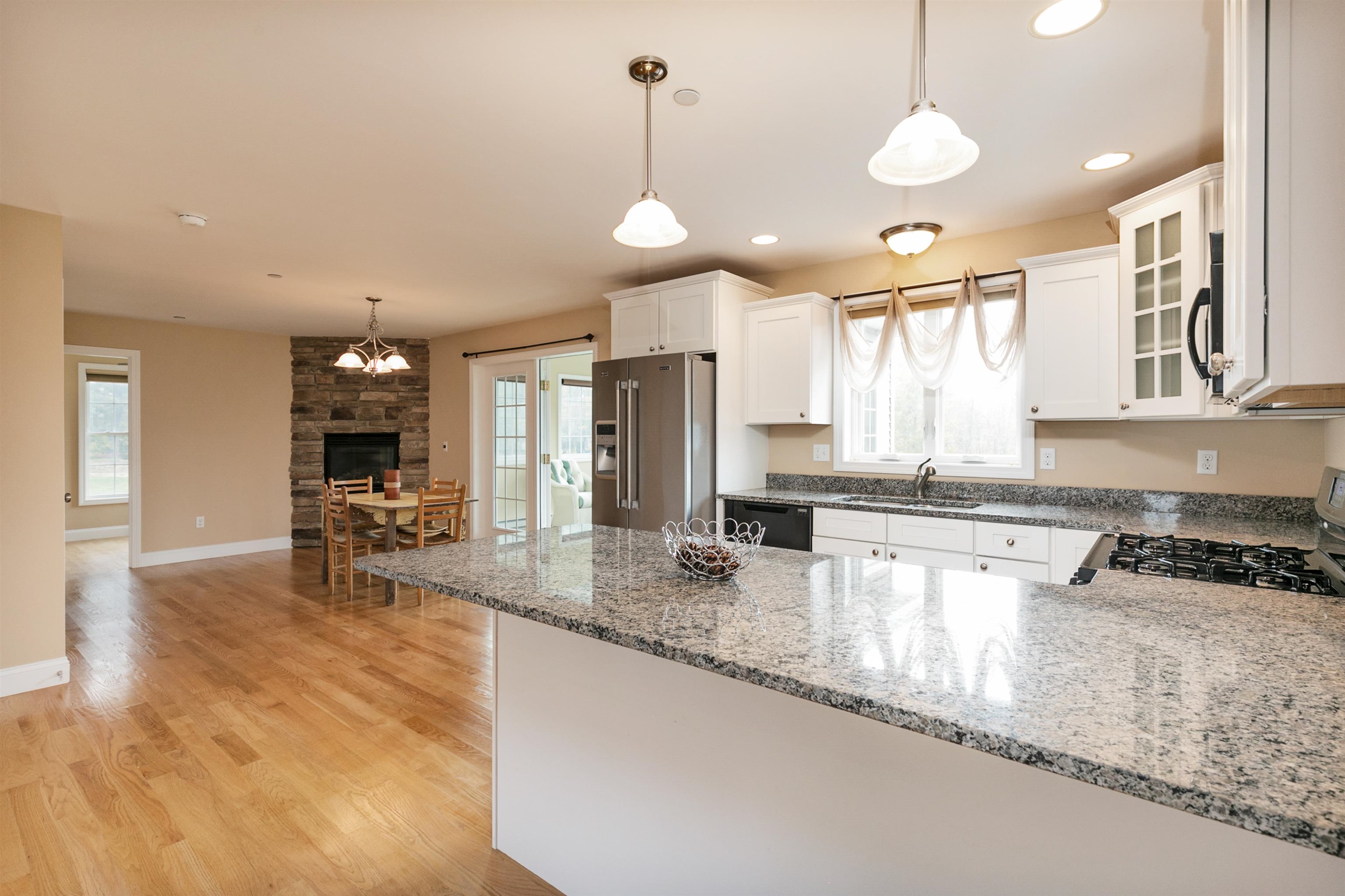 29 Violet Way Loudon, NH 03307 - Photo 8 of 40 Gallery Image 8