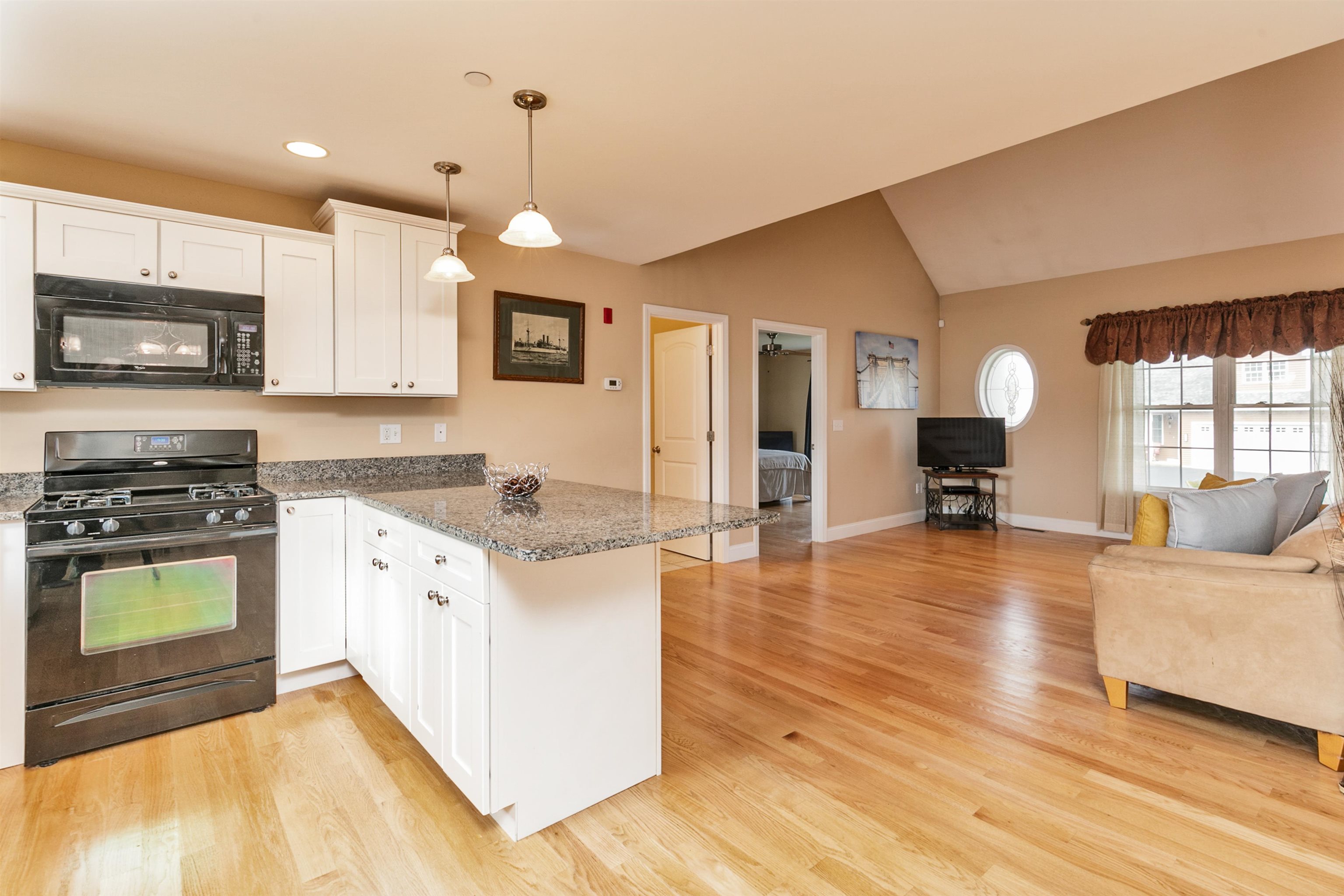 29 Violet Way Loudon, NH 03307 - Photo 10 of 40 Gallery Image 10