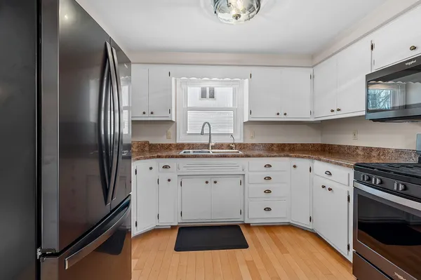 $339,900 | 637 North Winnebago Street, De Pere, WI 54115