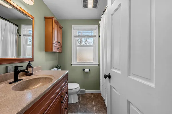 $339,900 | 637 North Winnebago Street, De Pere, WI 54115