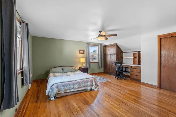 $339,900 | 637 North Winnebago Street, De Pere, WI 54115