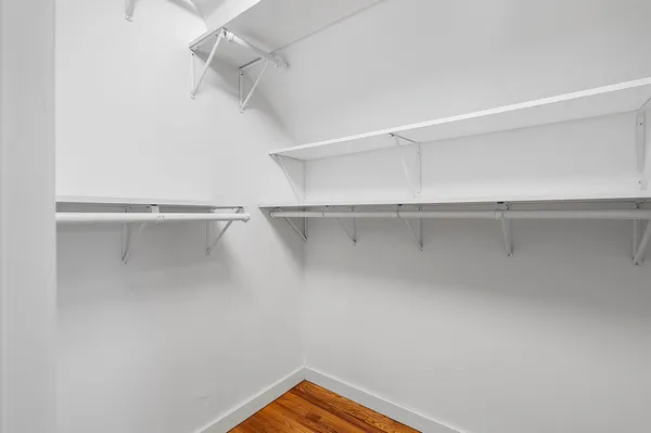 $339,900 | 637 North Winnebago Street, De Pere, WI 54115