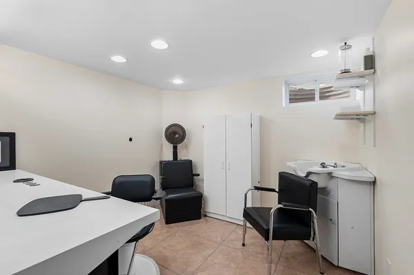 $339,900 | 637 North Winnebago Street, De Pere, WI 54115