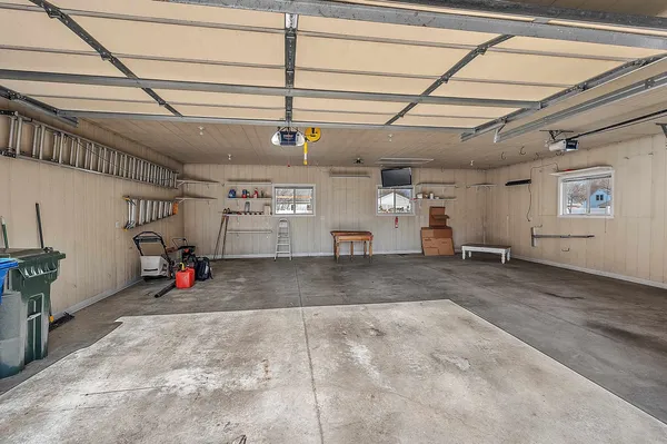 $339,900 | 637 North Winnebago Street, De Pere, WI 54115