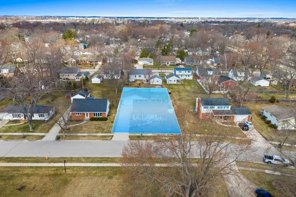 $339,900 | 637 North Winnebago Street, De Pere, WI 54115