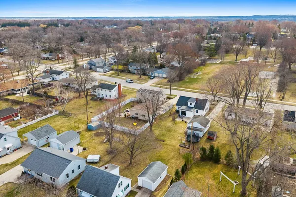 $339,900 | 637 North Winnebago Street, De Pere, WI 54115