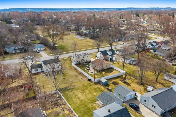 $339,900 | 637 North Winnebago Street, De Pere, WI 54115