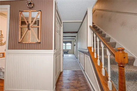 $319,000 | 512 Aten Road, Coraopolis, PA 15108