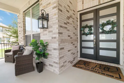 $775,000 | 139 Wildrose Hill Drive, Boerne, TX 78006