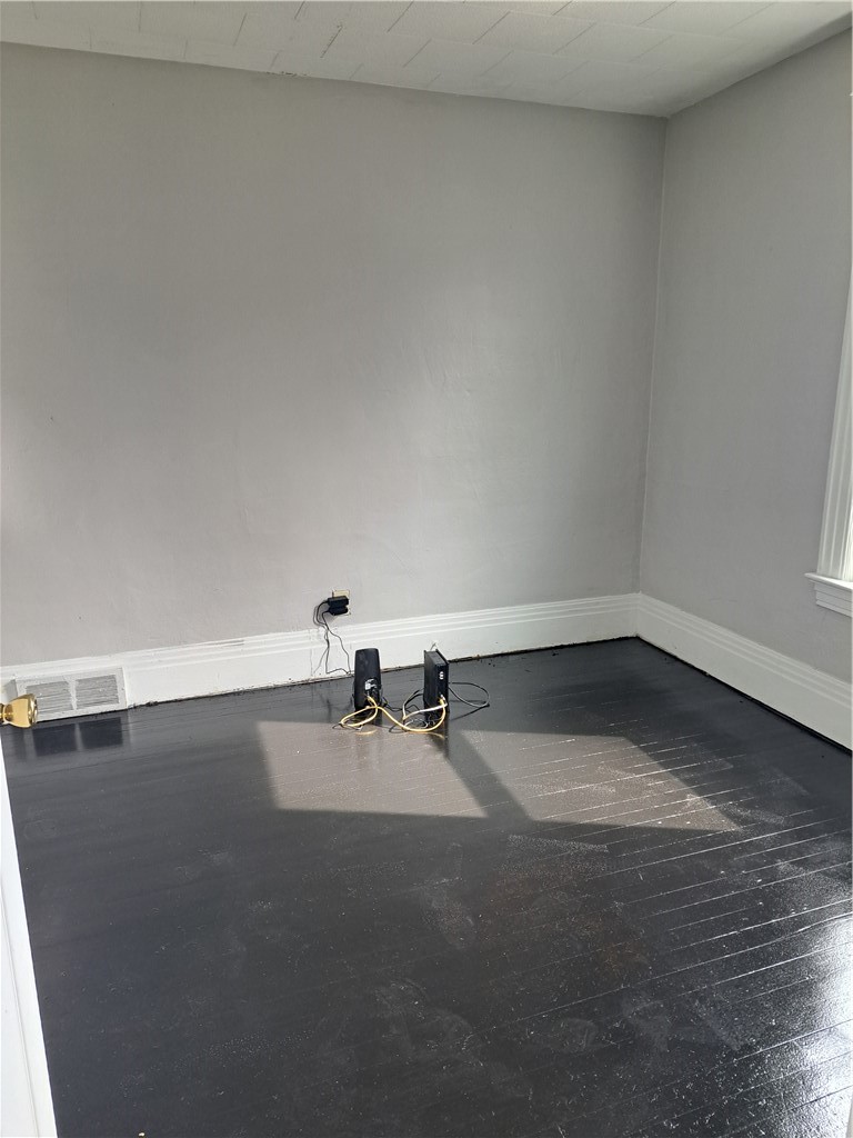 811 Portland Avenue Rochester, NY 14621 - Photo 12 of 12 Bedroom 2