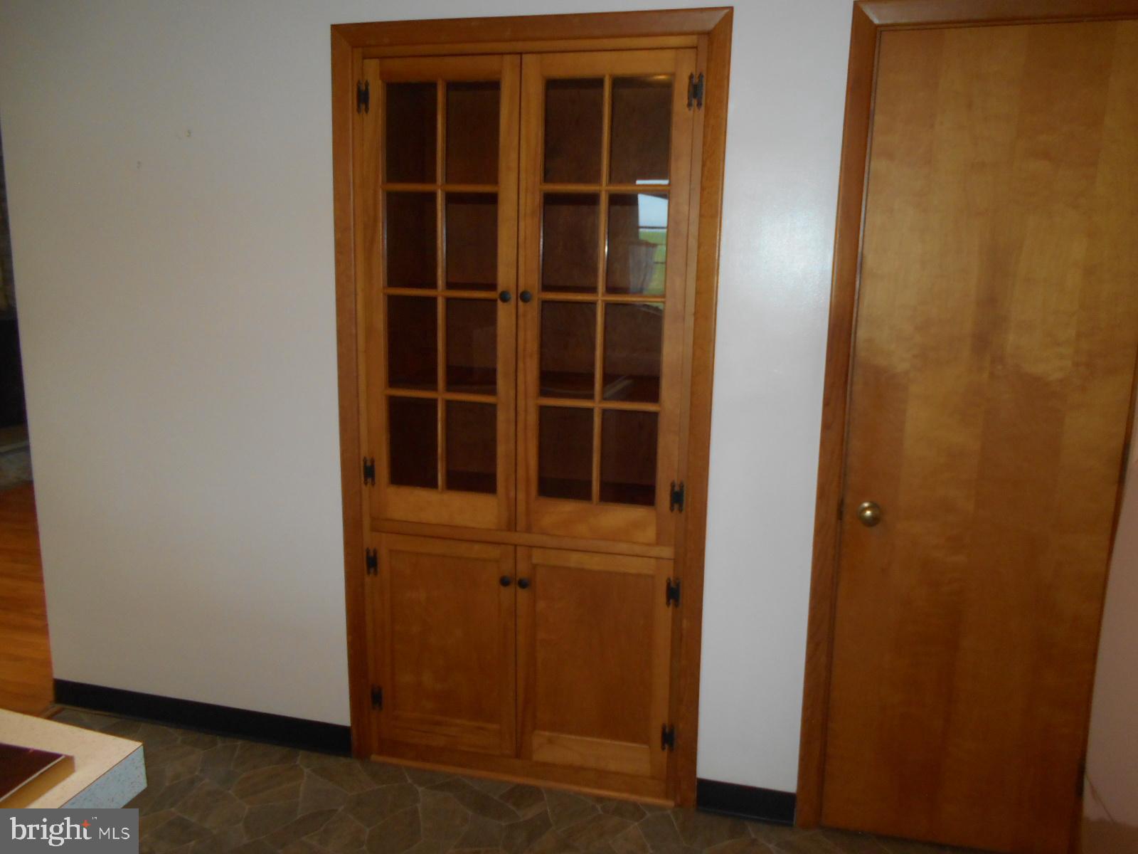 25 Chapel Road Birdsboro, PA 19508 - Photo 10 of 27 Kitchen - Built-in