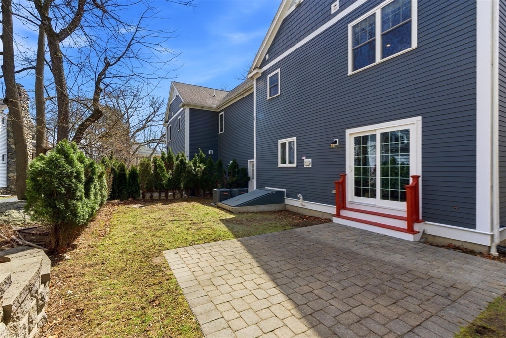 95 Athelstane Road, Unit 95 Newton, MA 02459 - Photo 34 of 39 Gallery Image 34